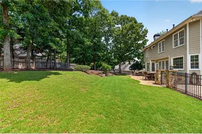 5490 Hampstead Way, Johns Creek, GA 30097 - Photo 4