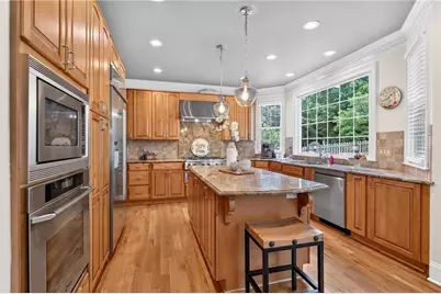 5490 Hampstead Way, Johns Creek, GA 30097 - Photo 10