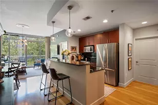 44 Peachtree Pl NW, Atlanta, GA 30309 - Photo 2