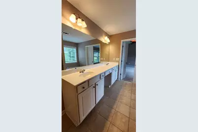 212 Revillion Way, Woodstock, GA 30188 - Photo 12