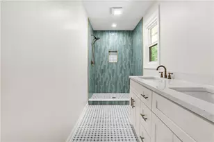 1113 Honeysuckle Dr, Canton, GA 30114 - Photo 12