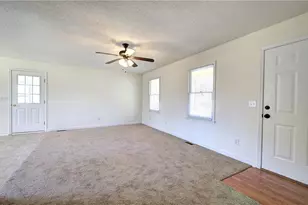 58 Habersham Cir NE, Cartersville, GA 30121 - Photo 6