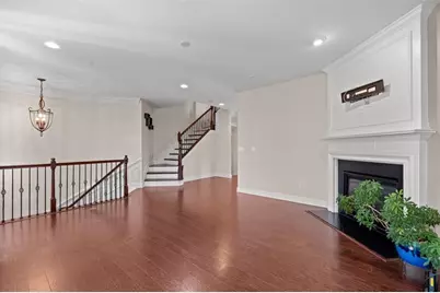 1034 East Paces Chase NE, Atlanta, GA 30326 - Photo 8