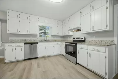 2409 Three Bars Drive, Snellville, GA 30078 - Photo 6