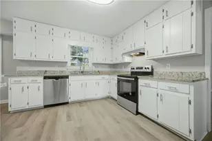 2409 3 Bars Dr, Snellville, GA 30078 - Photo 6