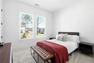17105 River Overlook Dr, Roswell, GA 30075 - Photo 12