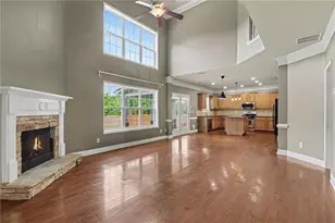 810 Sapphire Ln, Sugar Hill, GA 30518 - Photo 8