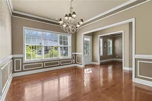 810 Sapphire Ln, Sugar Hill, GA 30518 - Photo 6