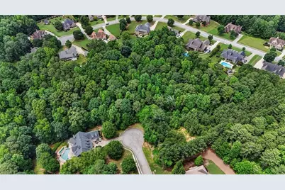 204 Chandler Walk, Loganville, GA 30052 - Photo 4