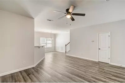 544 Oakside Place, Acworth, GA 30102 - Photo 2