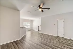 544 Oakside Pl, Acworth, GA 30102 - Photo 2