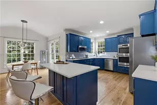 116 Royal Oaks Dr, Canton, GA 30115 - Photo 4