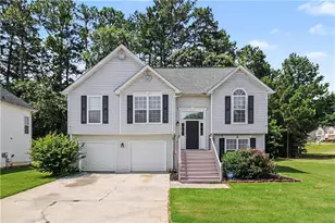 136 Harbour Lake Dr, Fayetteville, GA 30215 - Photo 1