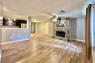 2848 Ancient Oak Ct, Snellville, GA 30078 - Photo 2