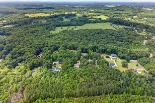 323 Oconee Ln, Commerce, GA 30529 - Photo 82