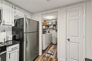 24 Sutton Pl, Avondale Estates, GA 30002 - Photo 8