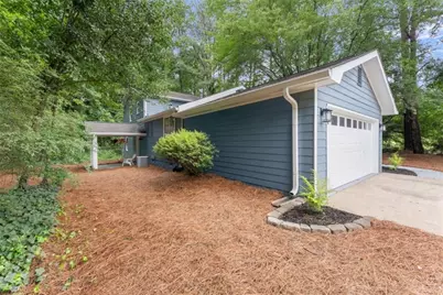 381 Plantation Boulevard, Lawrenceville, GA 30046 - Photo 6