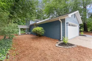 381 Plantation Blvd, Lawrenceville, GA 30046 - Photo 6