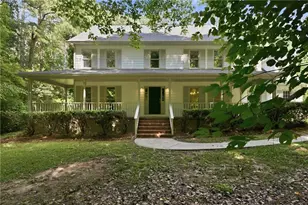 125 Yates Dr, Fayetteville, GA 30214 - Photo 1