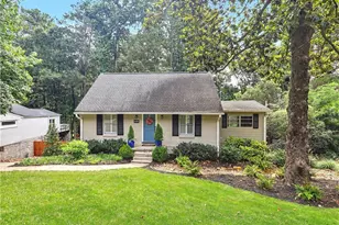 2790 Ridgemore Rd NW, Atlanta, GA 30318 - Photo 2