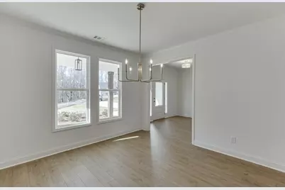 979 Lakeview, Commerce, GA 30529 - Photo 8