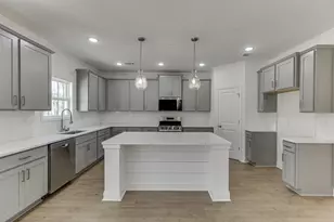 979 Lakeview, Commerce, GA 30529 - Photo 10