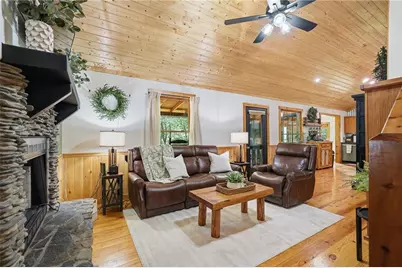 28 Wood Lane, Blue Ridge, GA 30513 - Photo 2