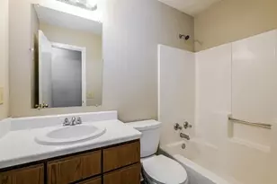 5255 Sugar Crest Dr, Buford, GA 30518 - Photo 8