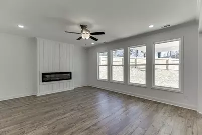 929 Lakeview, Commerce, GA 30529 - Photo 18