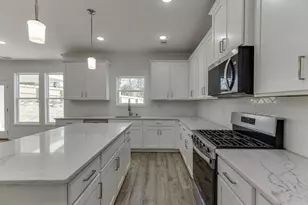 929 Lakeview, Commerce, GA 30529 - Photo 12