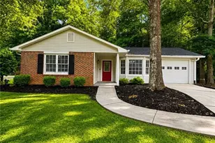 613 Windsor Dr SE, Conyers, GA 30094 - Photo 1