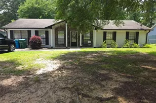 5563 Button Gwinnett Pl, Norcross, GA 30093 - Photo 1