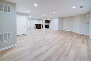 5660 Cascade Tr, Cumming, GA 30040 - Photo 44