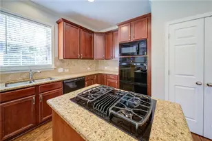 5660 Cascade Tr, Cumming, GA 30040 - Photo 16