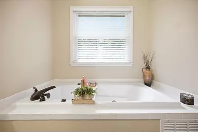 2840 Lake Court, Cumming, GA 30041 - Photo 52