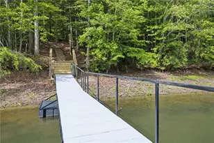 2840 Lake Ct, Cumming, GA 30041 - Photo 10