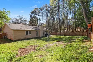 1370 Terramont Dr, Roswell, GA 30076 - Photo 8