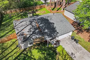 1370 Terramont Dr, Roswell, GA 30076 - Photo 14