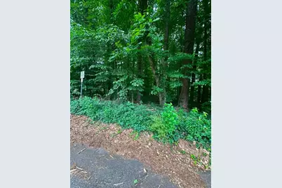 721 Aberdeen Drive, Stone Mountain, GA 30083 - Photo 2