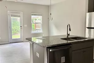 585 McWilliams Road SE, Atlanta, GA 30315 - Photo 6