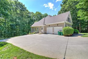 302 Waterfall Ct, Canton, GA 30115 - Photo 4