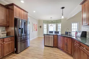 302 Waterfall Ct, Canton, GA 30115 - Photo 24