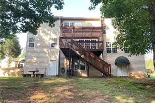 4010 Magnolia Leaf Ln, Suwanee, GA 30024 - Photo 22