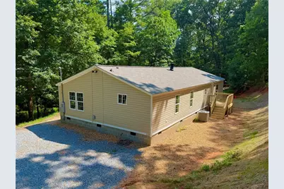 128 Somerset Place, Dahlonega, GA 30533 - Photo 2