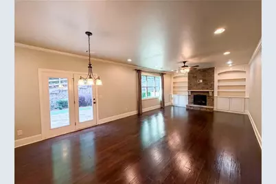 8785 Ellesmere Drive, Cumming, GA 30041 - Photo 12