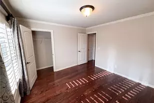 8785 Ellesmere Dr, Cumming, GA 30041 - Photo 32