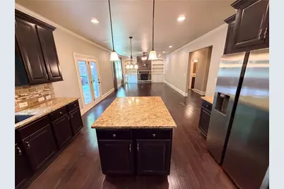 8785 Ellesmere Drive, Cumming, GA 30041 - Photo 2