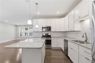 210 Balsam Dr, Dallas, GA 30157 - Photo 2