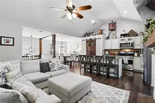 378 Baugh St, Commerce, GA 30529 - Photo 4