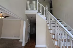 4360 Riverlake Way, Snellville, GA 30039 - Photo 6